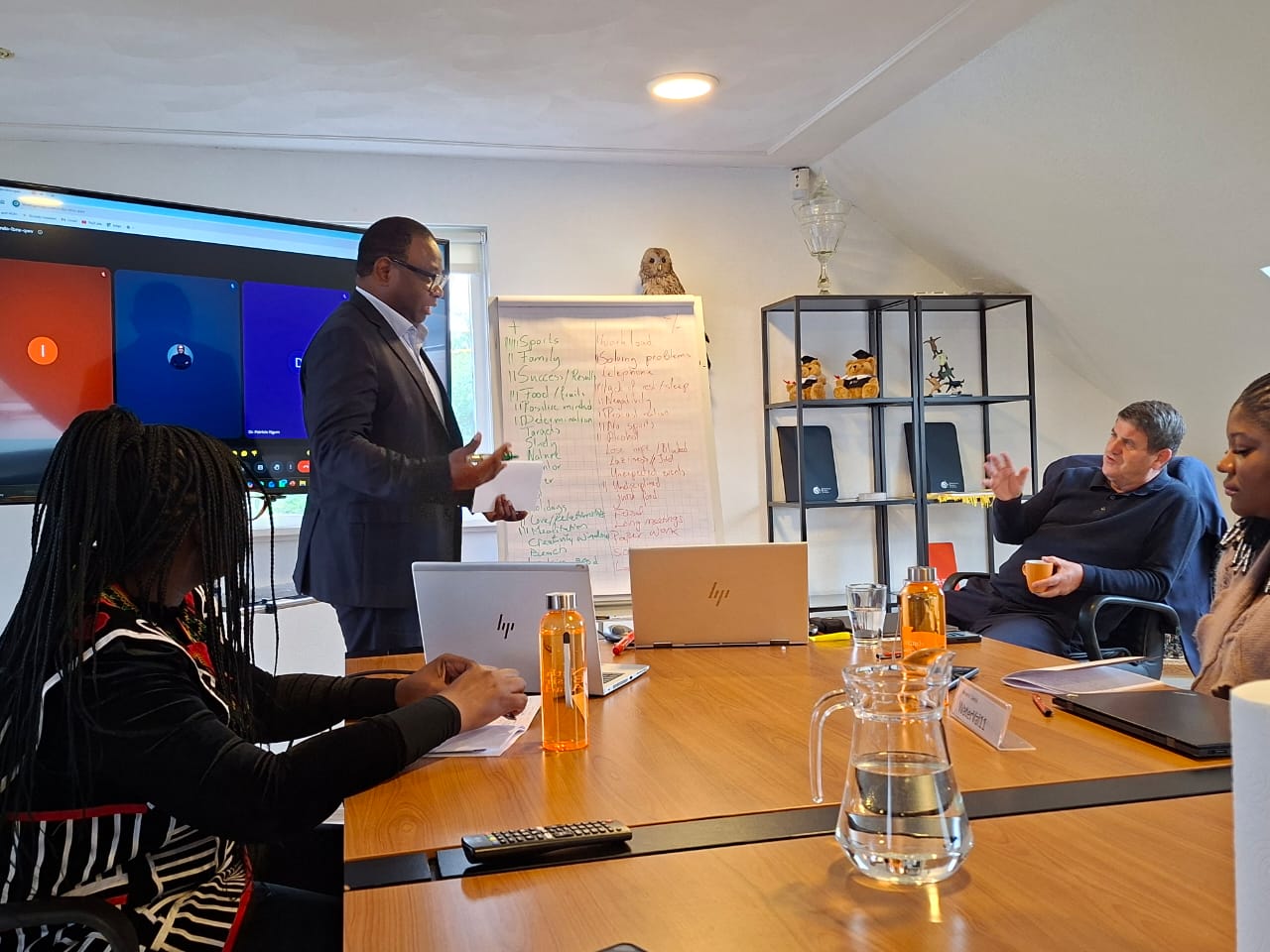 A FUNIC staff member leading a session while the NLBA trainer participates